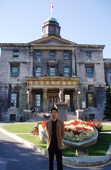 说明: D:\study in Canada\McGill\范金石麦大留影-副本.JPG范金石麦大留影-副本 说明: D:\study in Canada\McGill\范金石麦大留影-副本.JPG范金石麦大留影-副本